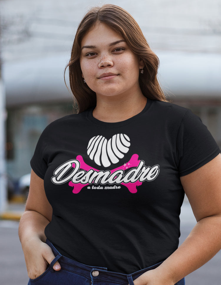 Desmadre Pan Dulce Crossbones Unisex T-shirt