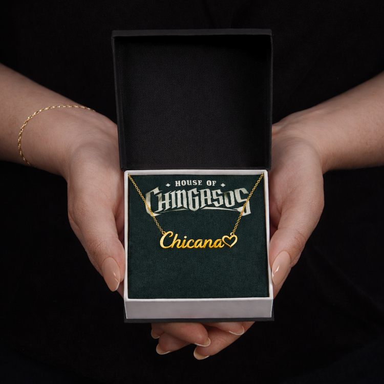 Chicana Amor Chain