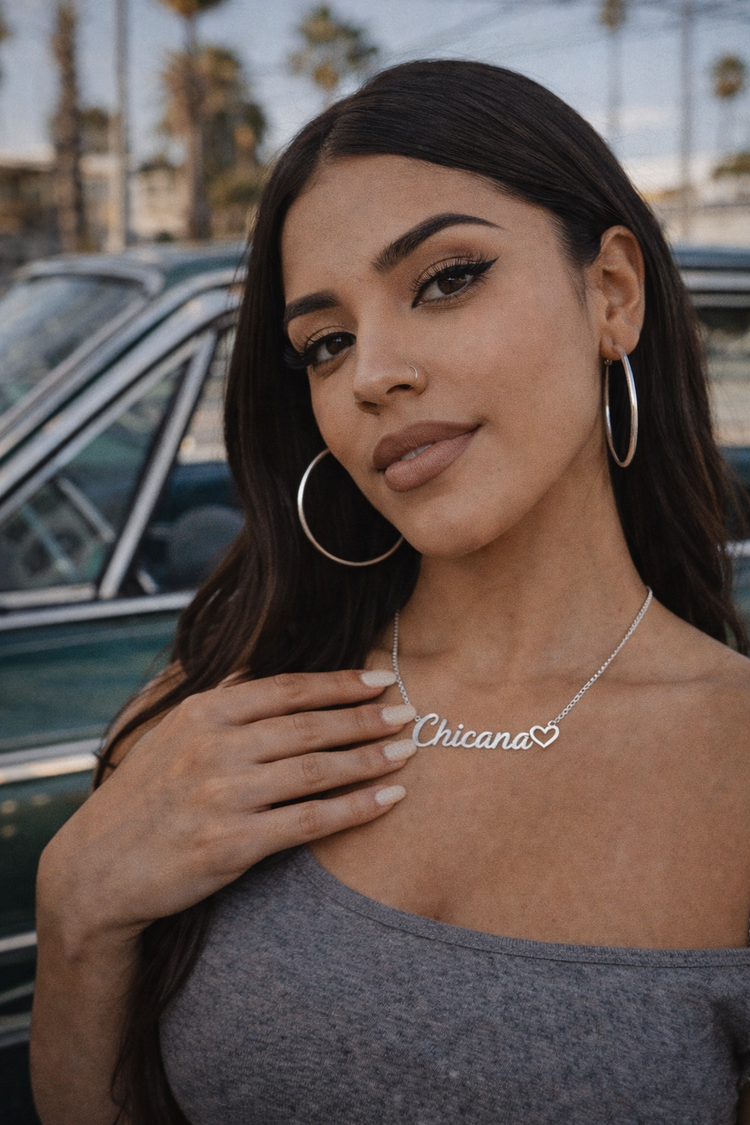 Chicana Amor Chain
