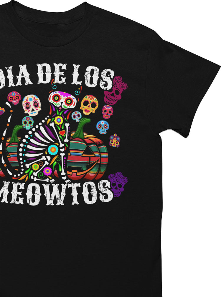 Dia De Los Meowtos Mexicano T-Shirt