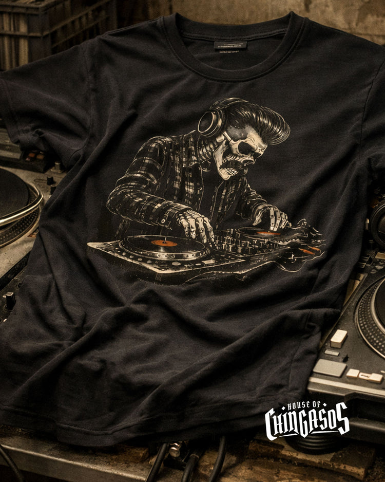 Los Vatos DJ T-Shirt